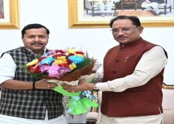 BJP प्रदेश प्रभारी नितिन नबीन पहुंचे रायपुर, सीएम साय से की मुलाकात