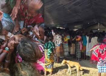 पूर्वर्ती पहुंचा खूंखार नक्सली हिड़मा और उसकी पत्नी का शव, बेटे की लाश देखकर दहाड़े मारकर रोई मां