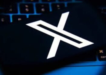 X और क्लाउडफ्लेयर ग्लोबल डाउन! हजारों यूजर्स परेशान, इंटरनेट का बड़ा हिस्सा ठप