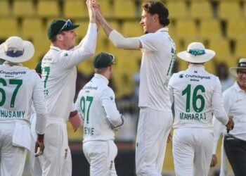 IND vs SA 2nd Test Day 4 Highlights: सीरीज बचाने उतरी टीम इंडिया, 549 रन का पीछा करते हुए 2 विकेट गिरे