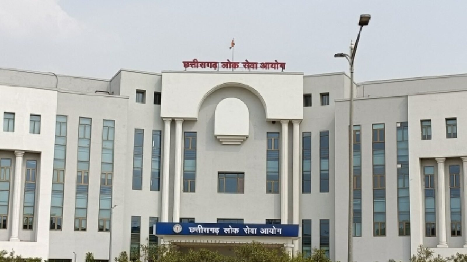 पुलिस कुख्यात मयंक सिंह को ला रही रायपुर, अमन साव गैंग की फायरिंग से जुड़ा है बड़ा मामला