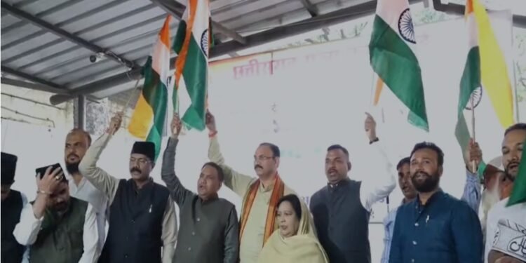 जो मौलवी वंदे मातरम गाने से मना करते है, वो देश की एकता के विरोधी- वक्फ बोर्ड अध्यक्ष डॉ. सलीम राज