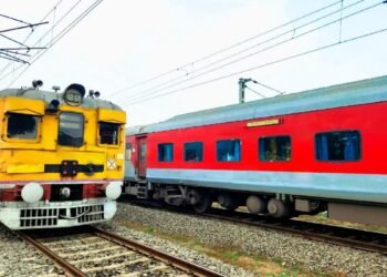 वेटिंग टिकट वालों को राहत, रेलवे ने बदला चार्ट बनाने का नियम