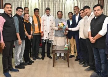 मुख्यमंत्री साय से क्रेडाई और रियल एस्टेट के प्रतिनिधिमंडल ने सौजन्य मुलाकात की