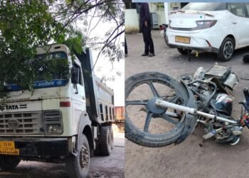 CG NEWS: हाइवा ने बाइक को टक्कर मारी, 2 युवतियों की मौत, लिफ्ट ना लेती तो बच जाती जान!