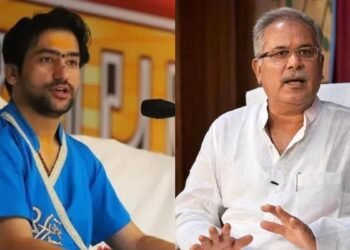 CG NEWS: भूपेश बघेल ने धीरेंद्र शास्त्री को दी शास्त्रार्थ की चुनौती, सरकारी विमान और सनातन धर्म पर सियासी घमासान