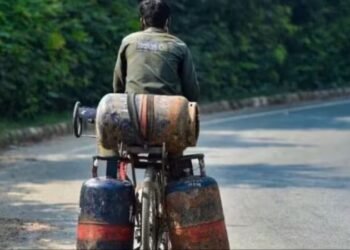 LPG Price Cut: सस्ता हो गया LPG Cylinder, दिल्ली से मुंबई तक घटे दाम, अब ये नए रेट