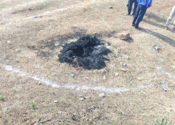 भिलाई बिग ब्रेकिंग: नहर किनारे मिली जली हुई युवती की लाश, इलाके में दहशत का माहौल