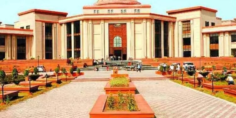 Chhattisgarh High Court: छत्तीसगढ़ हाईकोर्ट में शासकीय अधिवक्ताओं की नई नियुक्ति, पुरानी सेवाएं समाप्त