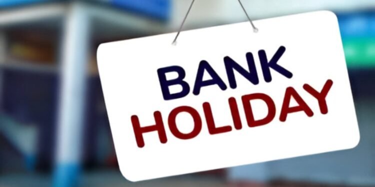 जनवरी 2026 में बैंक जाने से पहले जान लें छुट्टियों की पूरी लिस्ट, नहीं तो अटक सकते हैं जरूरी काम