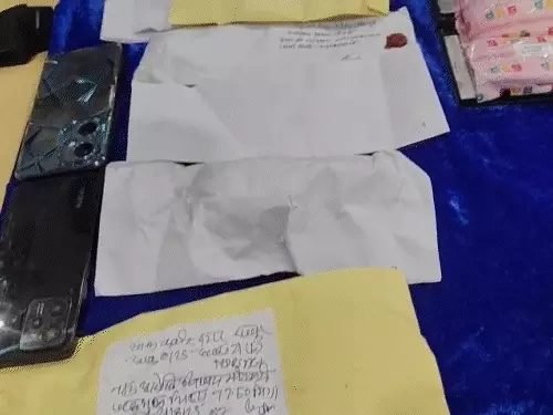 CG NEWS: साइंस कॉलेज मैदान के पास कार से ढाई लाख की हेरोइन बरामद, ग्राहक की तलाश में थे… तभी पुलिस ने दबोचा