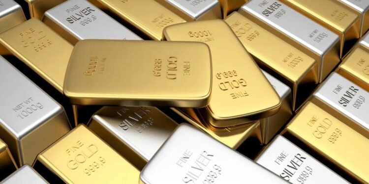 सोना-चांदी ने बनाया नया रिकॉर्ड, चांदी 2 लाख के पार, सोना भी महंगा