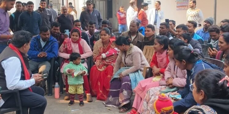 लिखित आदेश या आंदोलन जारी: CAF वेटिंग लिस्ट अभ्यर्थियों की सरकार को दो टूक