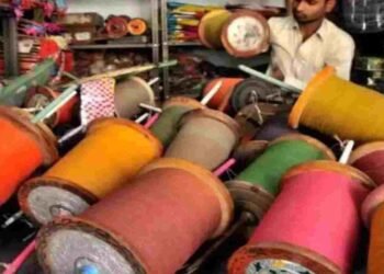 खूनी हुआ ‘चाइनीज मांझा’: रायपुर में छात्र के चेहरे पर आए 34 टांके, भिलाई में मजदूर का गला रेता