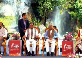 साहित्य के महाकुंभ का आगाज: पुरखौती मुक्तांगन में बिखरी बस्तर की कला, स्कूली बच्चों ने लिखीं 100 से अधिक किताबें