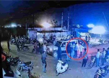 CG NEWS: सरकारी शराब दुकान से 4 कर्मचारियों का फिल्मी स्टाइल में अपहरण; चंदा विवाद या शराब सिंडिकेट की रंजिश?