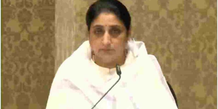 सुनेत्रा पवार का राजतिलक… बनीं महाराष्ट्र की पहली महिला उपमुख्यमंत्री