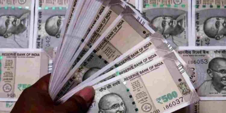 DA Hike 2026: केंद्रीय कर्मचारियों की बल्ले-बल्ले! जनवरी से 60% होगा महंगाई भत्ता, सैलरी में आएगा बंपर उछाल