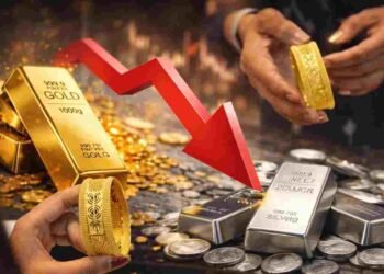 Gold-Silver Price Crash: रिकॉर्ड तेजी के बाद सोना-चांदी धड़ाम, एक ही दिन में 5% तक गिरे दाम