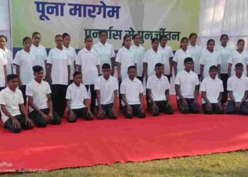 बस्तर में माओवाद को बड़ा झटका, सुकमा-बीजापुर में 51 सक्रिय नक्सलियों ने किया आत्मसमर्पण