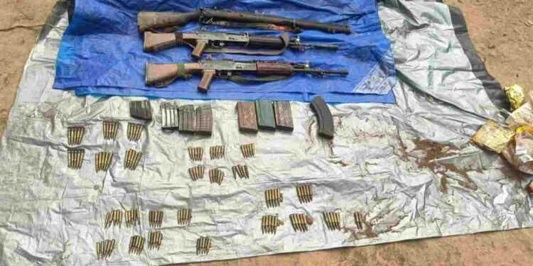 गरियाबंद में नक्सलियों की बड़ी साजिश नाकाम, गुप्त वर्कशॉप से हथियार-विस्फोटकों का जखीरा बरामद