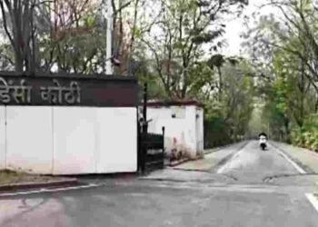 राज्यपाल की बेडशीट बदलने में देरी, SDM से लेकर तहसीलदार को नोटिस