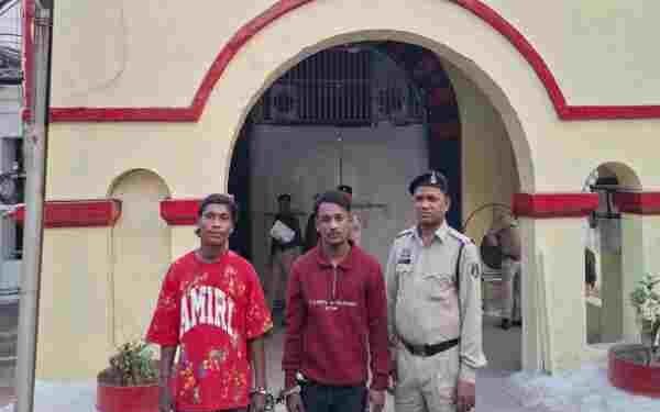 CG NEWS: सिगरेट जलाने की जिद पड़ी भारी! पेट्रोल पंप पर भड़की आग, दो युवक गिरफ्तार