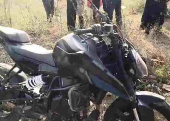 CG NEWS- 12वीं बोर्ड परीक्षा देने जा रहे छात्र की सड़क हादसे में मौत, एक गंभीर