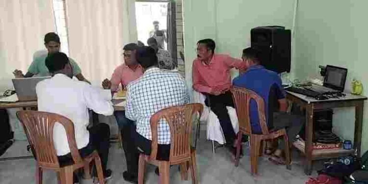 CG NEWS: 90 हजार की रिश्वत लेते फूड इंस्पेक्टर रंगे हाथ गिरफ्तार, राशन दुकान आवंटन के नाम पर मांगी थी रिश्वत