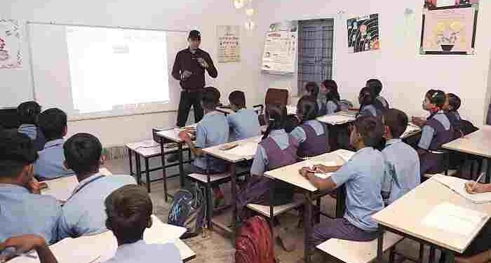 Chhattisgarh Teachers Bharti: छत्तीसगढ़ में 5000 से अधिक शिक्षकों की भर्ती, जल्द जारी होगी गाईडलाइंस