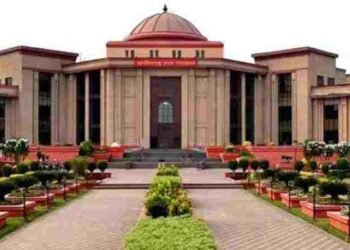 हाई कोर्ट ने कहा: अदालत को डराने की कोशिश बर्दाश्त नहीं, इस मामले में हो रही थी सुनवाई