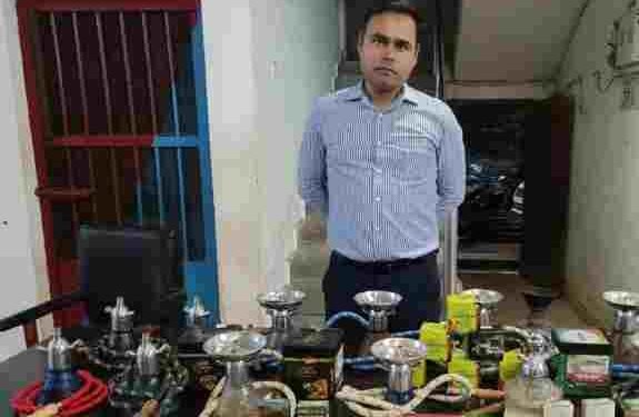 बिलासपुर पुलिस ने होटल में अवैध हुक्का बार पकड़ा, मैनेजर गिरफ्तार