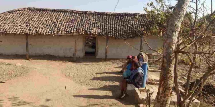 CG NEWS: शराब के नशे में कलयुगी बेटे ने की मां की हत्या; पीएम आवास के पैसों के लिए घोंटा गला