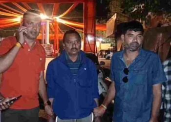 CG NEWS: ACB की धौंस दिखाकर वसूली करने वाला बाबू गिरफ्तार, 1 लाख लेते रंगे हाथ पकड़ा गया