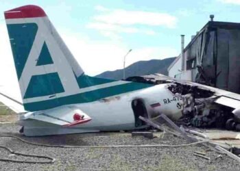 कोलंबिया में सैन्य विमान हादसा: C-130 हरक्यूलिस क्रैश, 66 की मौत, 80+ घायल