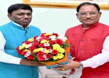 मुख्यमंत्री विष्णु देव साय से गोवा के खेल एवं जनजातीय कल्याण मंत्री रमेश तावड़कर की सौजन्य भेंट