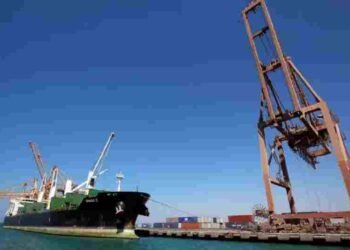 ओमान तट के पास ऑयल टैंकर पर बहुत बड़ा हमला, एक भारतीय की मौत