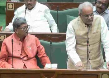 छत्तीसगढ़ विधानसभा में धान को लेकर हंगामा, चूहों के खाने के आरोप पर गरमाया सदन