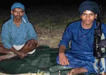 कांकेर में नक्सल मोर्चे पर बड़ी सफलता, 2 नक्सलियों ने किया सरेंडर