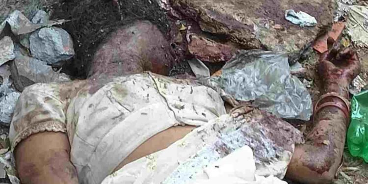 रायपुर: सरकारी स्कूल में महिला का क्षत-विक्षत शव मिला, हत्या की आशंका