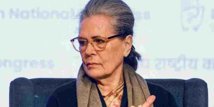 ईरान पर हमले और खामेनेई की हत्या पर सरकार की चुप्पी, सिद्धांतों से समझौता: सोनिया गांधी