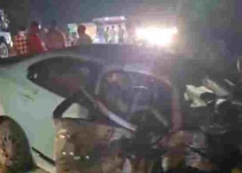 कांकेर में भीषण सड़क हादसा: आमने-सामने टक्कर में 6 की मौत, 3 गंभीर घायल