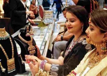 सरकार का बड़ा फैसला: सोना-चांदी के आभूषणों के आयात पर लगी रोक