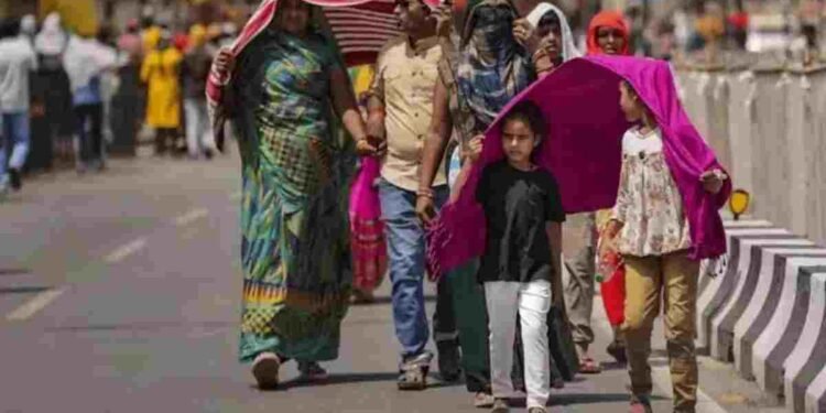 छत्तीसगढ़ में गर्मी का कहर शुरू, कई शहरों में पारा 43 डिग्री पार, अगले 3 दिन और बढ़ेगी तपिश