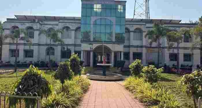 CG NEWS: लापरवाह अफसरों को नोटिस, अब ‘बायोमैट्रिक’ से ही मिलेगा वेतन