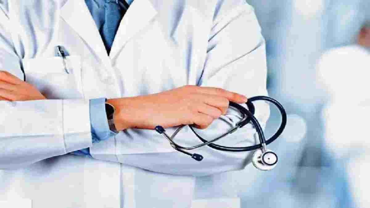 छत्तीसगढ़ में इन-सर्विस डॉक्टरों को राहत: अब PG पढ़ाई के लिए मिलेगा 3 साल का अध्ययन अवकाश