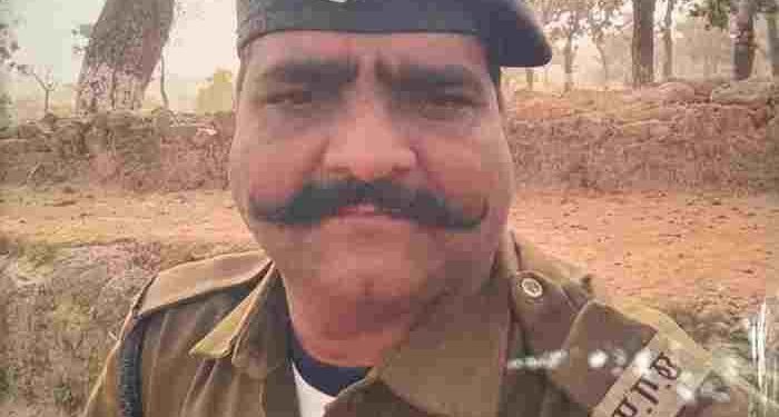 CG NEWS- कांस्टेबल ने दोस्त की पत्नी पर डाली नज़र, मामला FIR तक पहुंचा