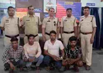 रायगढ़ में हैवानियत: पति को पीटकर बंधक बनाया, फिर पत्नी के साथ 3 दरिंदों ने किया गैंगरेप; 4 आरोपी गिरफ्तार