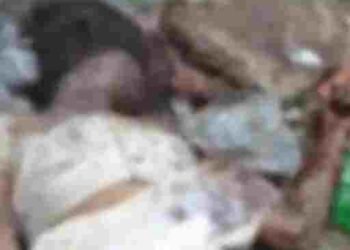 CG NEWS: सरकारी स्कूल में मिली महिला की लाश की गुत्थी सुलझी, पति ने ही ली जान