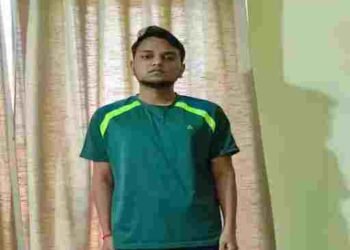 CG NEWS: चप्पल में मोबाइल छिपाकर परीक्षा देने आया छात्र, गार्ड ने पकड़ा